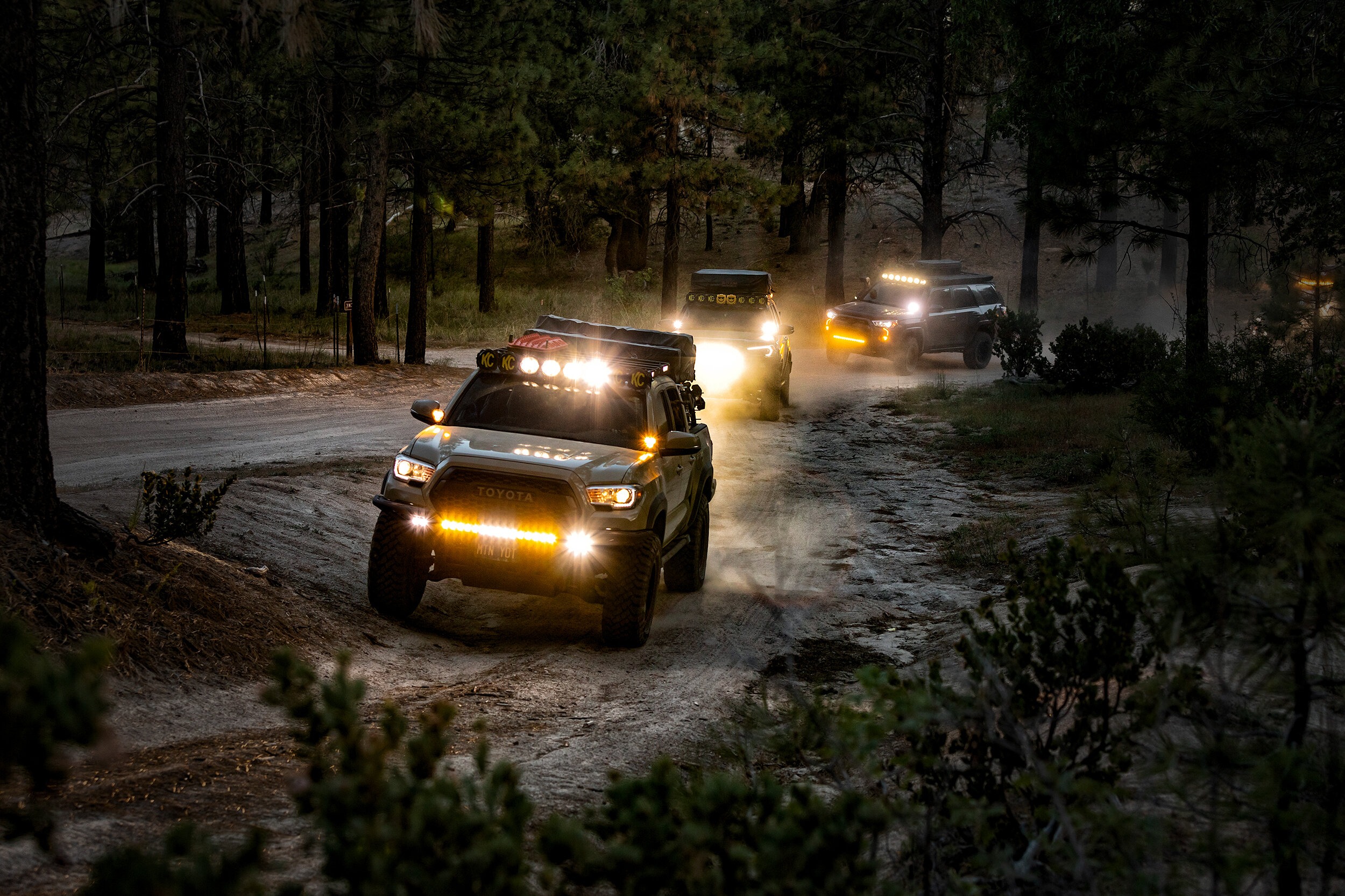 4x4 LED Camp Lighting