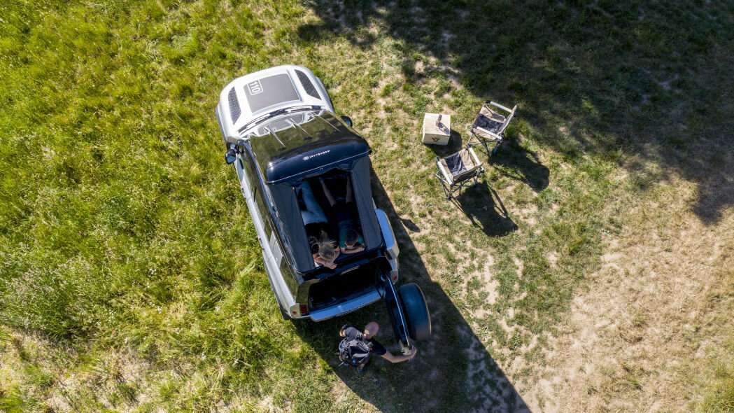 Land Rover Rooftops Autohome & Land Rover Co-Develop Rooftop Tent for Defender — Overland Expo®