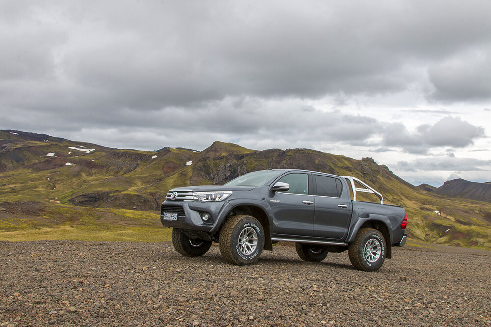 Toyota-Hilux-AT35-MY2017-Iceland-2.jpeg