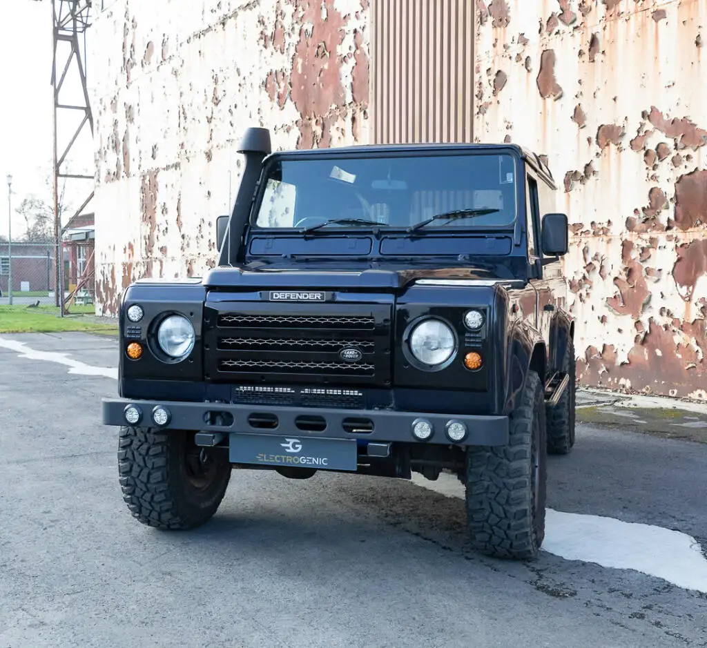 A Land Rover Defender 90 with Electrogenic's new EV conversion.