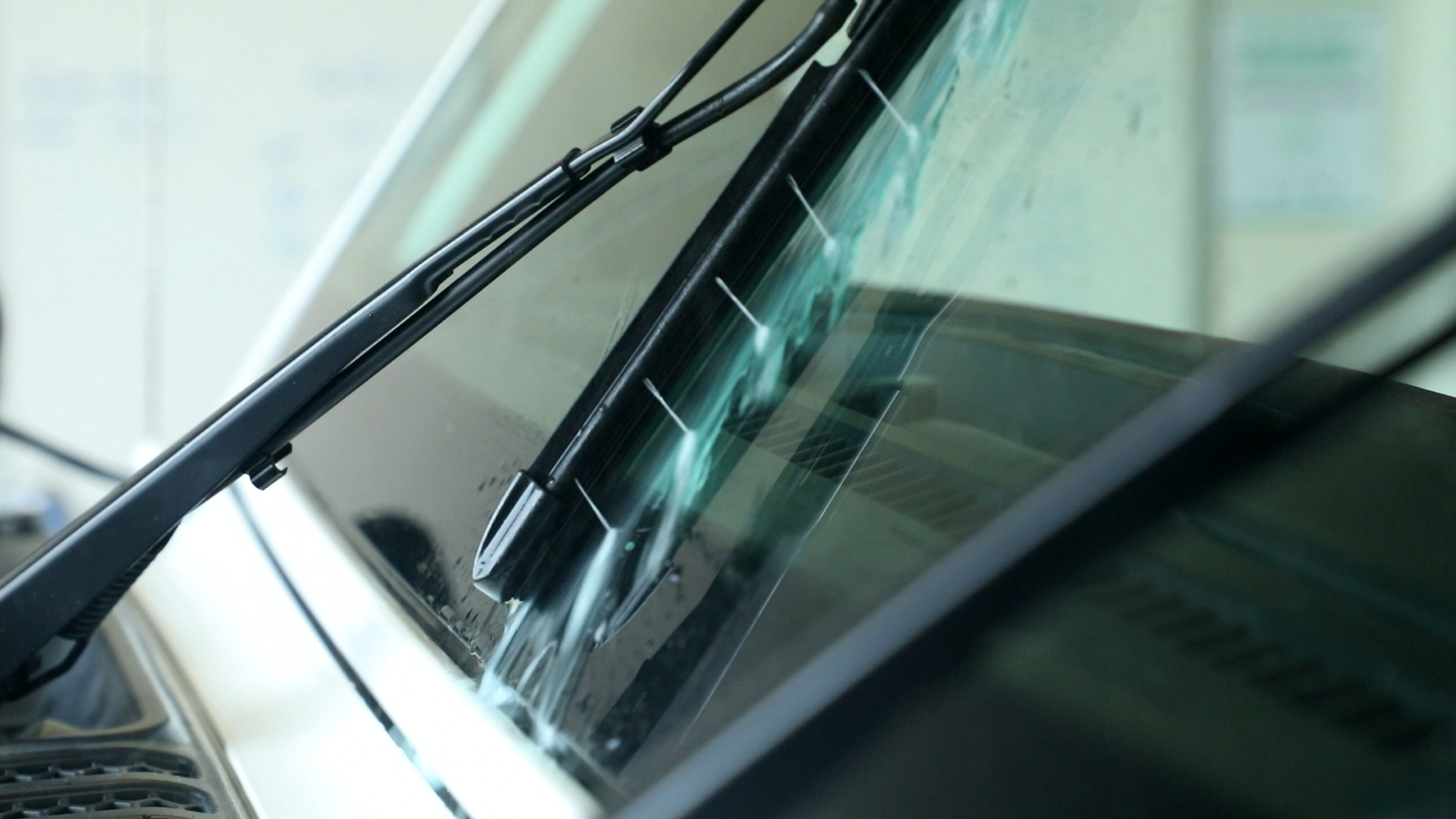 New outlet wiper blades