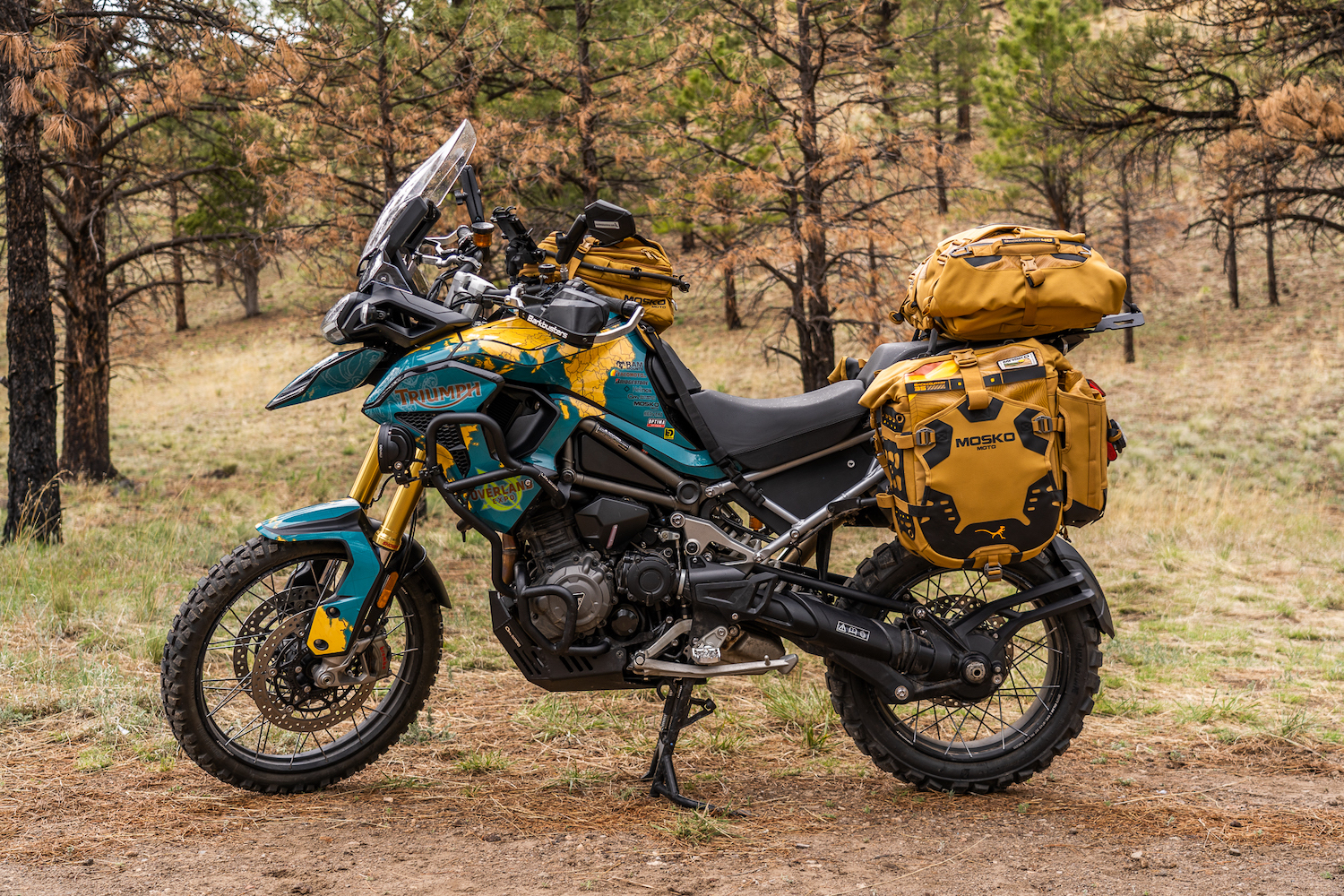 ゴールドマウンテンMIKIMOTO 2023 Ultimate Overland Moto Auction on Bring a Trailer Overland Expo