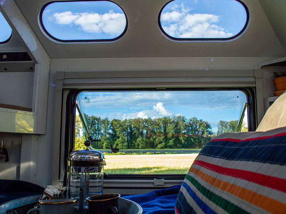 overlanding trailer, camping trailer, off-road trailer, military trailer, high-clearance trailer, bulletproof trailer, heatproof trailer, trailer, pop-up trailer, Mammoth Overland, Tall Boy Trailer, TL trailer, glamping,