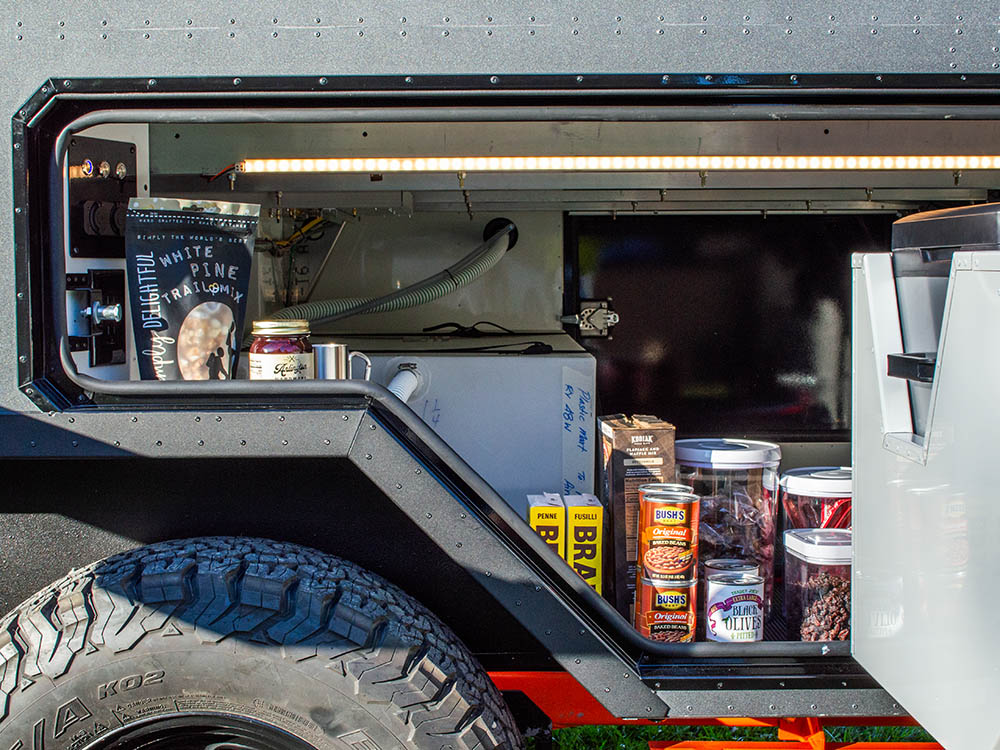 overlanding trailer, camping trailer, off-road trailer, military trailer, high-clearance trailer, bulletproof trailer, heatproof trailer, trailer, pop-up trailer, Mammoth Overland, Tall Boy Trailer, TL trailer, glamping,