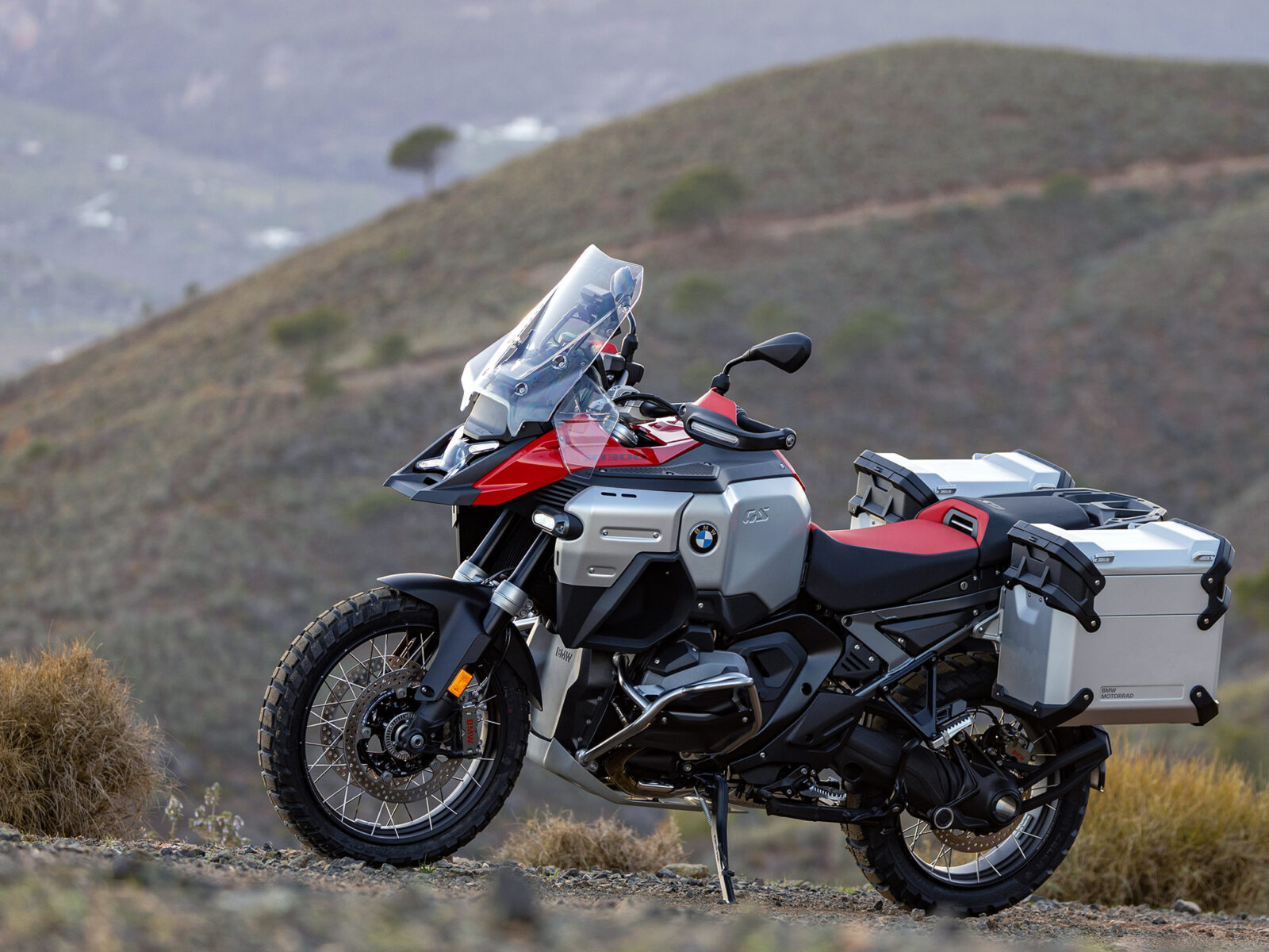 BMW R1300 GS Gets Automatic Transmission Option Overland Expo
