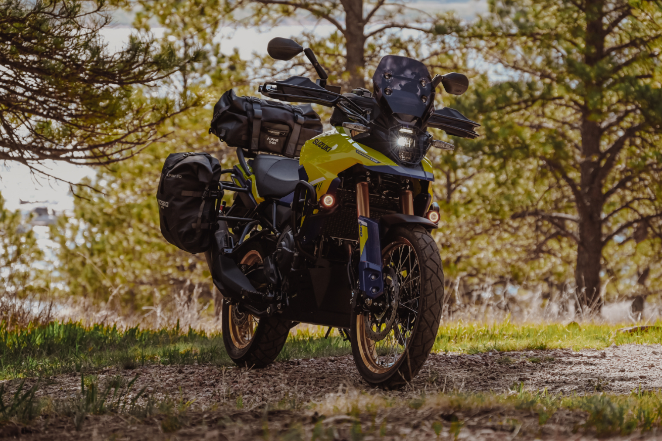 Ultimate Moto Build 2025 Unveiled: 2024 Suzuki V-Strom 800DE