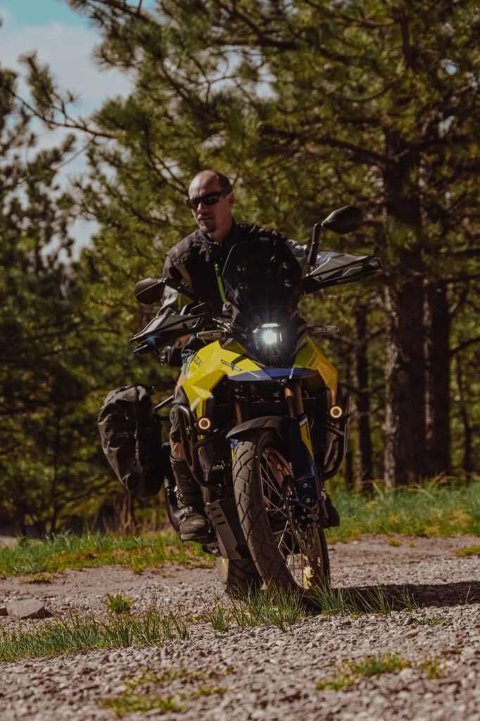 OverlandSuzukiV-Storm800DE2024130