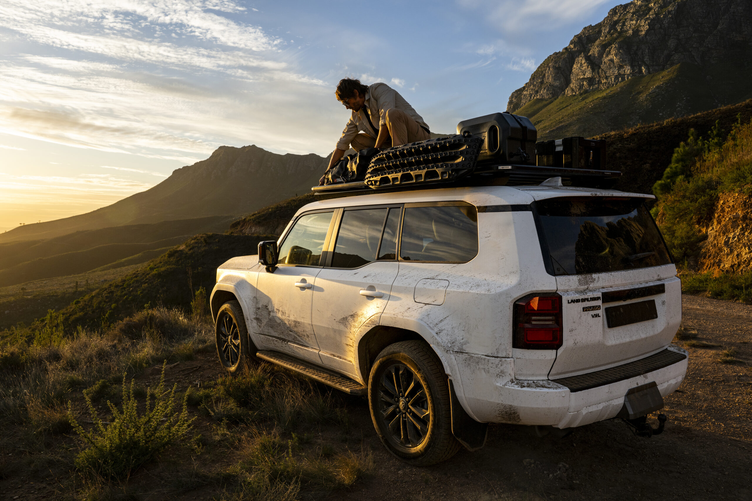 Dometic Introduces Slimline 3 Roof Rack for Overland Travel